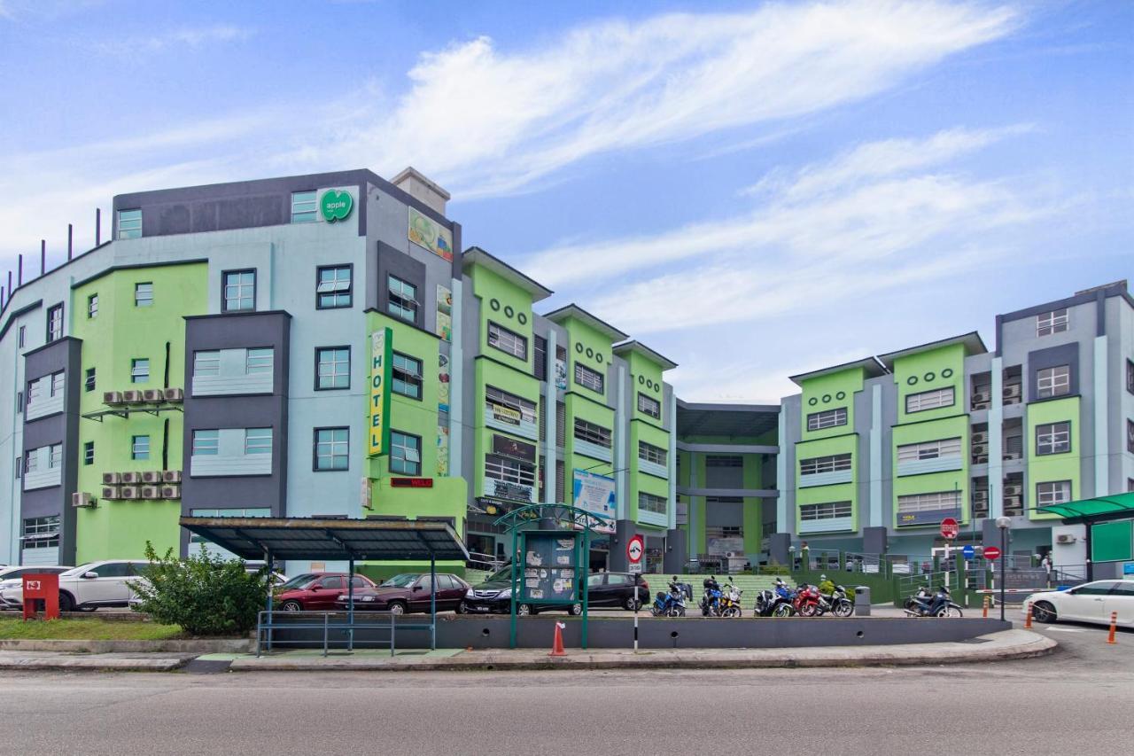 Apple Hotel Shah Alam Exterior foto